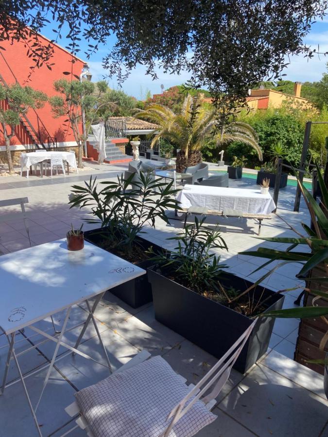 Atelierchic Bed & Breakfast Le Lavandou Exterior photo